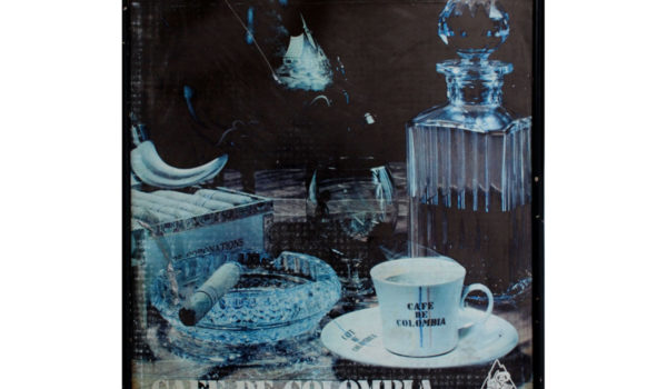 Colección de Objetos Encontrados, Fabricación de Documentos, Recuperación de Archivos Publicitarios / Procesos de Deterioro / Dimensiones Variables / 2010